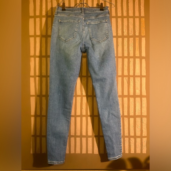 OLD NAVY JEANS WOMENS - Picture 5 of 5